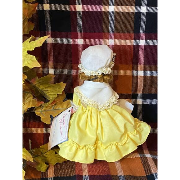 Vintage Madame Alexander Doll Wendy as Curly Locks 8” Doll #421. Tag no box '87 - Picture 3 of 4